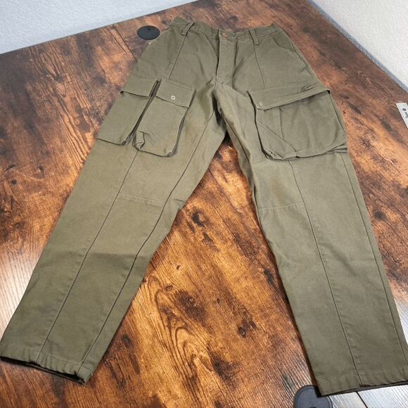 GOGO Maison Cargo Military Green Size Medium Made in‎ Korea 28X28 - Picture 1 of 7